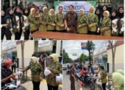 Momen Ramadan, Kejari Bojonegoro Bagi Takjil 