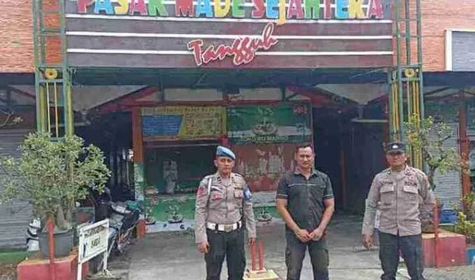 Menjaga Denyut Nadi Kota: Polsek Lamongan Kota Gencar Patroli Demi Kenyamanan Warga