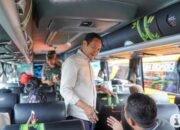 Memberangkatkan Ratusan Pemudik Dalam Program Balik Bareng Gratis 2025 Oleh Pemkab Lamongan