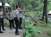 Libur Lebaran, Kapolres Pantau Wisata Jolotundo Pastikan Keamanan Pengunjung 
