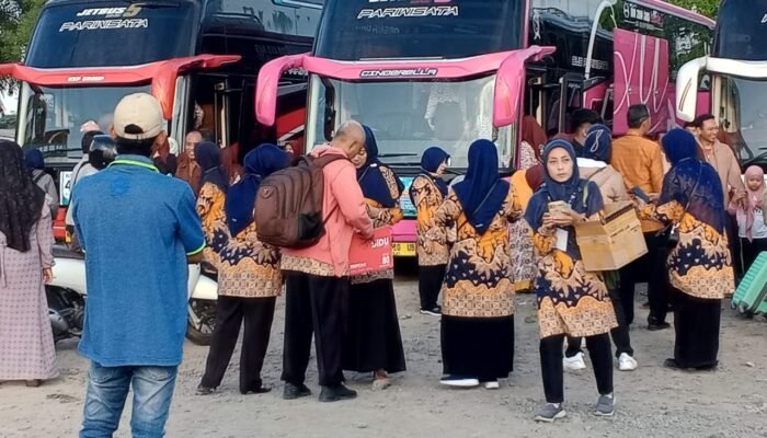 Walaupun Sudah Ada Larangan, SMA Negeri 1 Sukodadi Lamongan Tetap Berangkat Studi Tour ke Bali