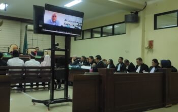 Kursi Panas di Tipikor, Sidang Kasus Mobil Siaga Bojonegoro Memanas Pledoi Menanti