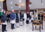 Pak Yes Lantik 96 Pejabat Baru: Tekankan Efisiensi Anggaran dan Pelayanan Berkualitas