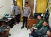 Polsek Wonocolo Sikat Tukang Parkir Ilegal di Surabaya