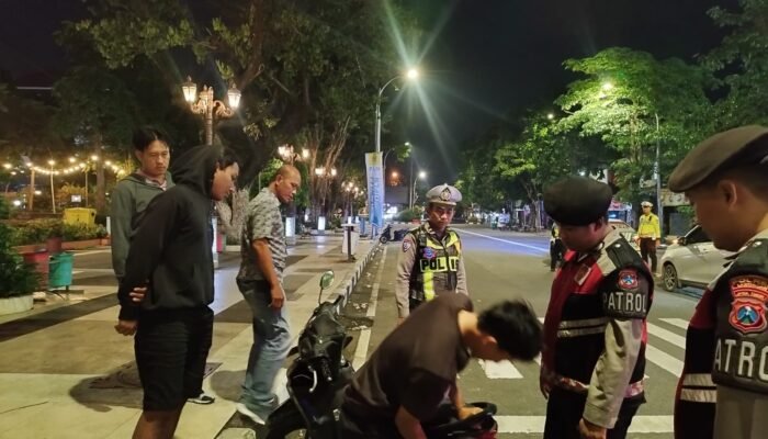 Polres Lamongan Intensifkan Patroli Malam, Tegas Cegah Balap Liar dan Premanisme