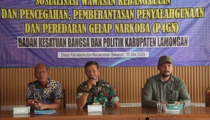 Satgas TMMD ke-124 Kodim Lamongan Dan Kesbangpol Bangkitkan Semangat Kebangsaan Warga Kebalankulon