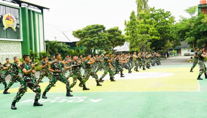 Prajurit Kodim Bojonegoro Gelar Latihan Pencak Silat Militer
