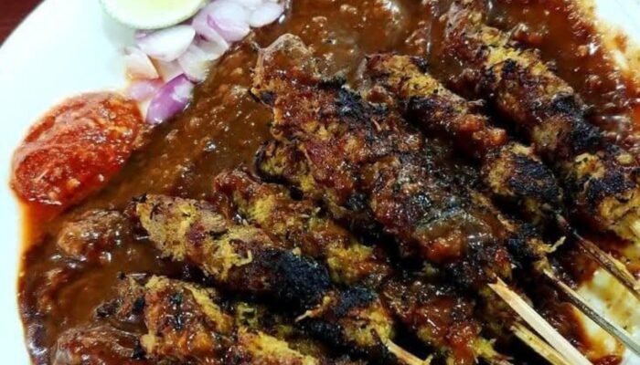 Rahasia Sate Kambing Bumbu Kacang Empuk dan Wangi, Ini Resep yang Wajib Kamu Coba