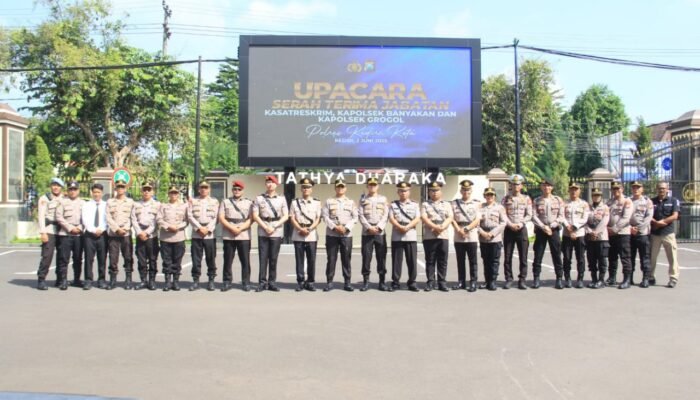 Kapolres Kediri Kota Pimpin Sertijab Kasatreskrim,Kapolsek Banyakan dan Kapolsek Grogol