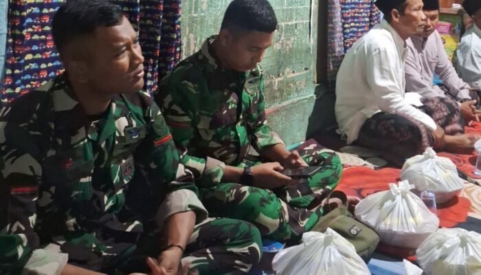 Hangatnya Malam Perpisahan: Satgas TMMD Ke-124 Kodim Lamongan Bersilaturahmi Ke Rumah Warga Desa Kebalankulon