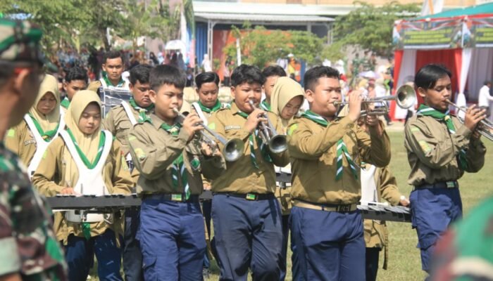 Gema Syukur Mengiringi Penutupan TMMD ke-124 Di Lamongan: Warga Kebalankulon Sambut Haru Dan Bahagia