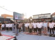 Khidmat Idul Adha Di Mapolres Lamongan: Sinergi Polisi Dan Warga dalam Ibadah Dan Kepedulian