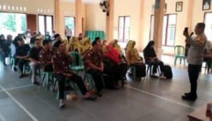 Edukasi Masyarakat, Polisi Kediri Sosialisasikan Layanan Darurat 110