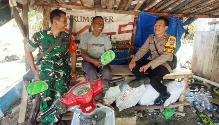 Babinsa Kodim Lamongan Bangun Harmoni Lewat Komunikasi Sosial, Rajut Silaturahmi Di Tengah Masyarakat
