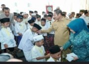 Keceriaan Anak-anak Warnai Khitan Massal Pemkab Lamongan, Hadiah Melimpah Tambah Semangat