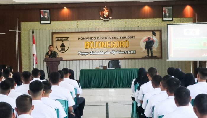 Dandim Bojonegoro Motivasi Ratusan Sarjana Lulusan SPPI