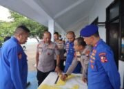 Kapolda Jatim Ikut Turun Cari Korban KMP Tunu Pratama yang Tenggelam di Selat Bali