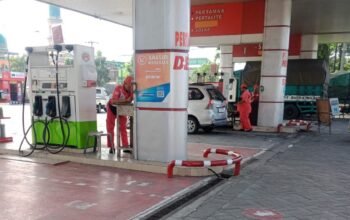 Tertipu Takaran: SPBU Turi Sebelah Selatan Jalan Diduga Curangi Konsumen, Warga Ancam Laporkan Ke Pusat