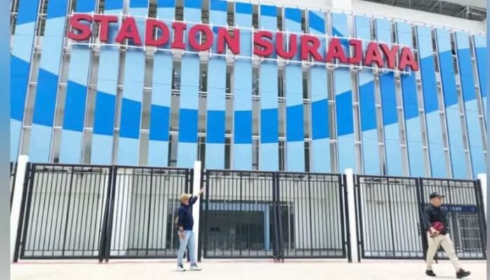 Kemegahan Semu Stadion Surajaya: Di Balik Gemerlap, Tersimpan Luka Dan Utang