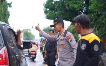 Suran Agung PSHWTM 2025: Ribuan Peserta Dikawal Ketat Polisi dari Ponorogo ke Madiun