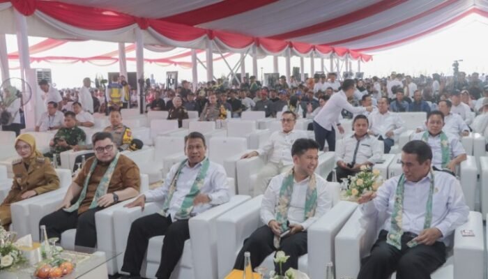 Kapolres Kediri Dampingi Kunjungan Menteri Pertanian RI di Perkebunan Djengkol Plosoklaten