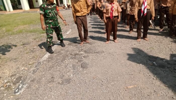 Menumbuhkan Karakter Tangguh, Koramil Babat Dampingi PERSAMI di SMK PGRI 2 Babat