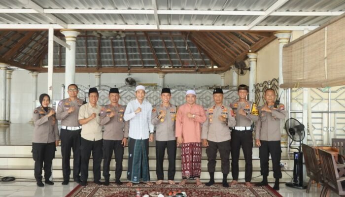 Perkuat Sinergi Polri dan Ulama, Kapolres Kediri Kota Silaturahmi Ke Sejumlah Tokoh Agama