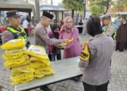 Polsek Bojonegoro Kota Gandeng Pemuda Muhammadiyah Gelar Gerakan Pangan Murah, 1 Ton Beras Terjual