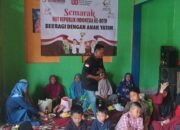 Momemtum HUT RI Ke-80, PT Satu Sorot Network Berbagi Kebagiaan Pada Anak Yatim di Desa Pejambon