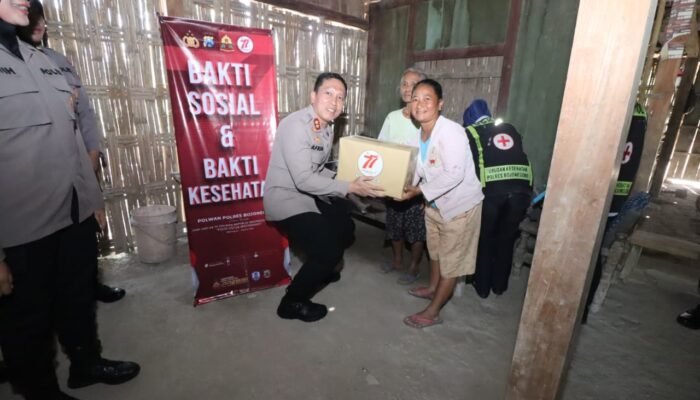Peringati HUT Ke -77, Polwan Polres Bojonegoro Gelar Baksos dan Layanan Kesehatan