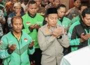 Polres Bojonegoro dan Komunitas Ojol Gelar Sholat Gaib Untuk Afan Kurniawan