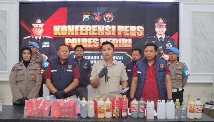 Racikan Maut Penjual Miras di Kediri Ini Tewaskan 3 Orang Sekeluarga