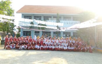 Jajaran Babinsa Kodim Lamongan Beri Pembekalan Wawasan Bela Negara dan Cinta Tanah