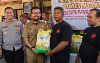 Polres Nganjuk Luncurkan Gerakan Pangan Murah, Warga Antusias Minta Digelar Rutin