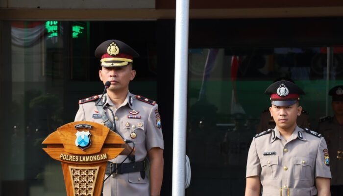 Wakapolres Lamongan Pimpin Upacara Hari Juang Polri 2025