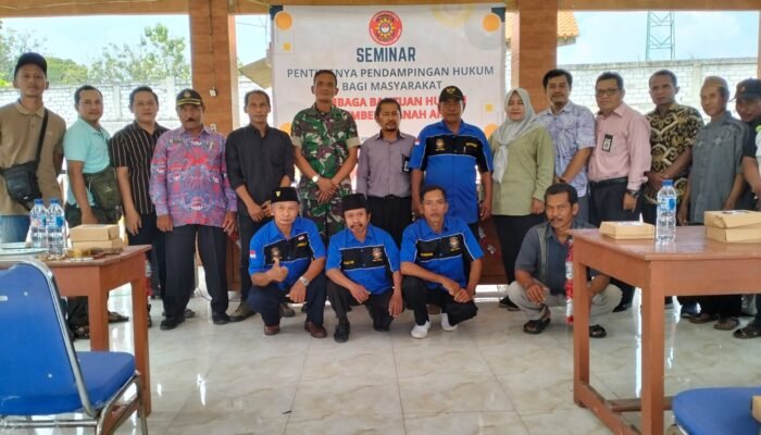 Menanamkan Kesadaran Hukum Sejak Dini, Pelda Suratman Hadiri Seminar Bersama Warga Ngimbang