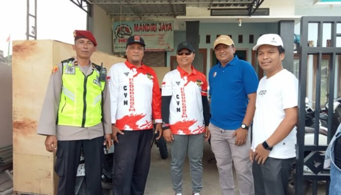 Ribuan Pelajar Semarakkan Gerak Jalan HUT ke-80 RI di Kedungadem Bojonegoro