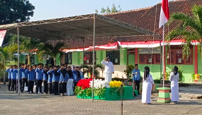Atrakasi Pencak Silat, Hingga Amanat Bupati, Warna-warni HUT RI ke-80 di Dayukidul Bojonegoro
