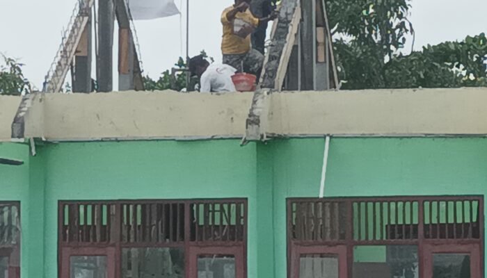 Minimnya Pengawasan Proyek Rehab SDN Penganten Balen Jadi Sorotan Publik