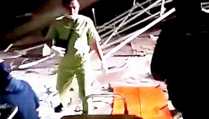 Duka Menyelimuti Buduran Bangunan Ponpes Al Khozini Ambruk, Puluhan Ambulans Dikerahkan