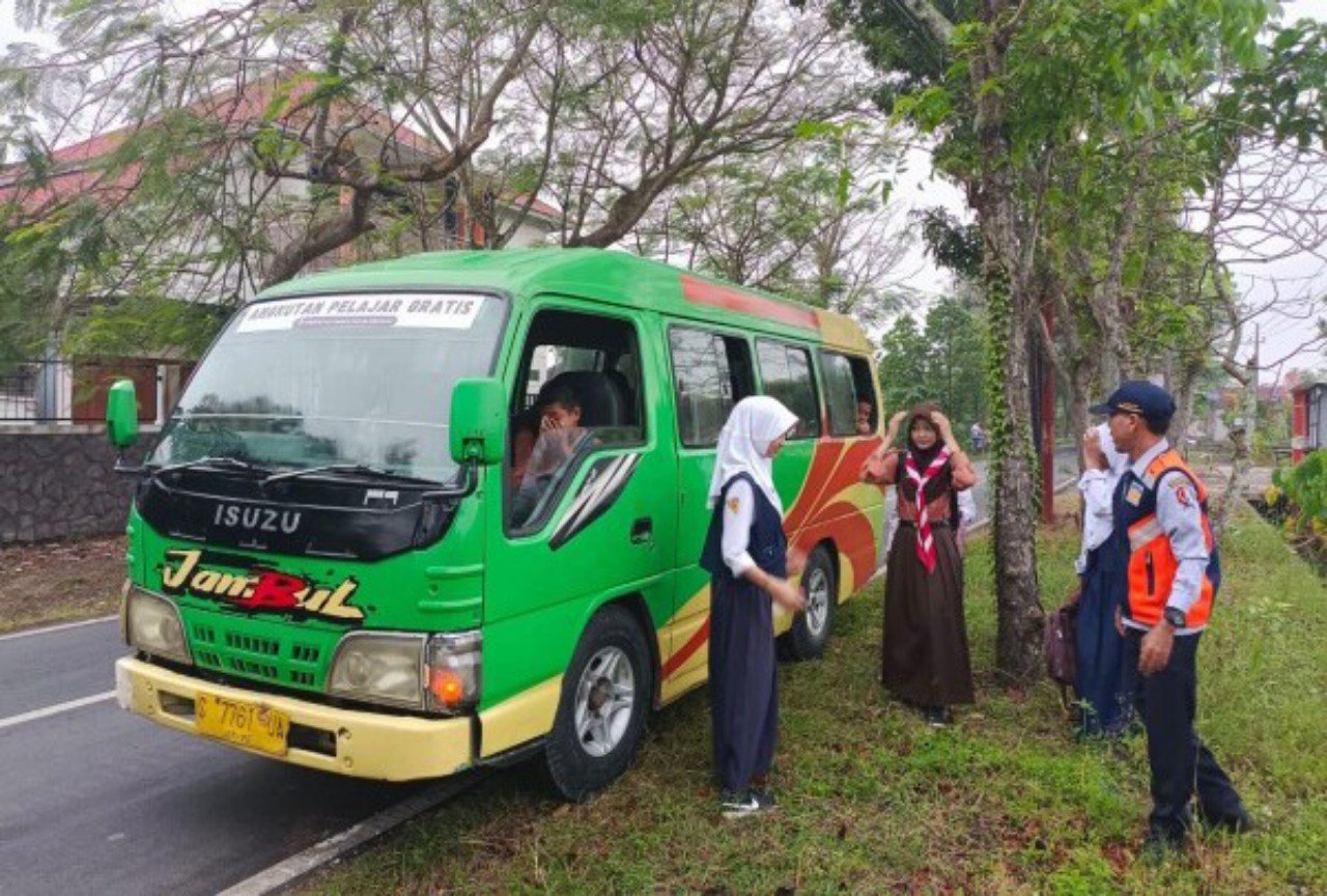 Fbj38wk670cnbyha copy 1280x864