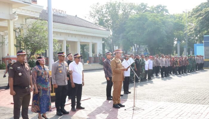 Polres Lamongan Gelar Apel Kebangsaan Dan Doa Bersama Jogo Lamongan 2025
