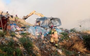 Kebakaran TPA Banjarsari Bojonegoro Butuh 13 Jam Pemadaman