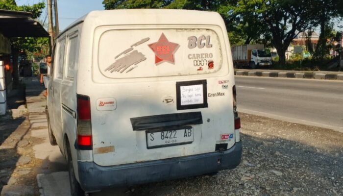 ‎Putar Balik Berujung Petaka Kecelakaan Di Waru Kulon Lukai Pemotor Asal Waruwetan