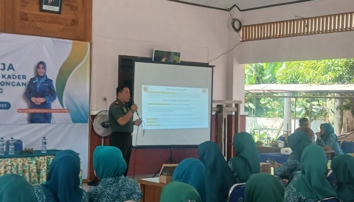 Membangun Negeri Danramil Sambeng Dan Muspika Dampingi Kunjungan Wakil Ketua TP PKK Lamongan