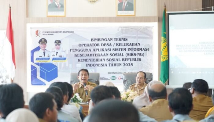Bupati Bojonegoro Tekankan Pentingnya Validitas Data dalam Bimtek Operator SIKS-NG