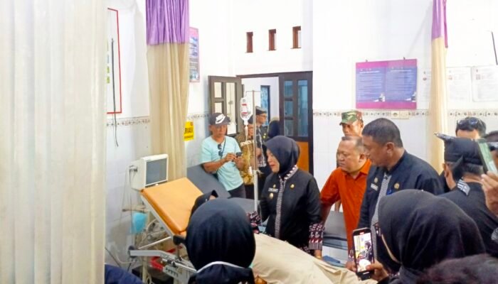 Puluhan Siswa di Kedungadem Bojonegoro Keracunan MBG, Wakil Bupati Turun Tangan