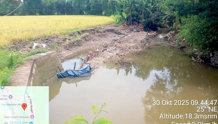Pembangunan Tebing Bronjong di Sungai Pohwates Bojonegoro Seperti Proyek Hantu