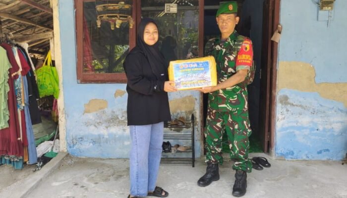 Babinsa Koramil Pucuk Menebar Harapan Di Hari Jadi Ke-80 TNI