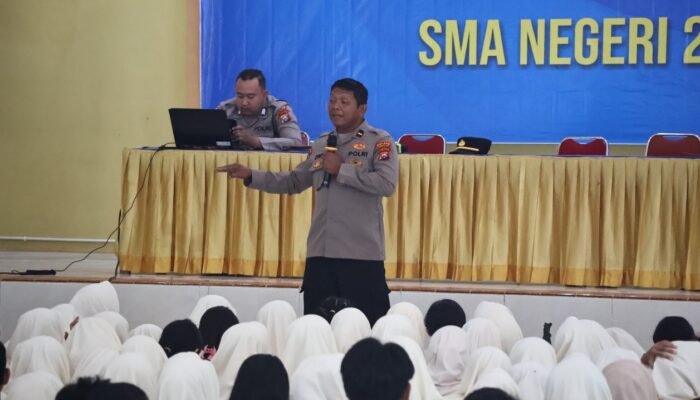 Polres Nganjuk Turun ke Sekolah, Bangun Kesadaran Generasi Anti Kekerasan dan Narkoba